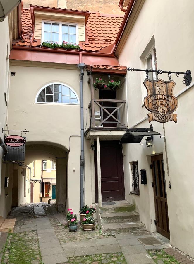 Very Vilnius Pilies Street Экстерьер фото